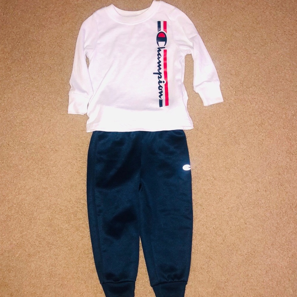 2T Champion Outfit  💙
